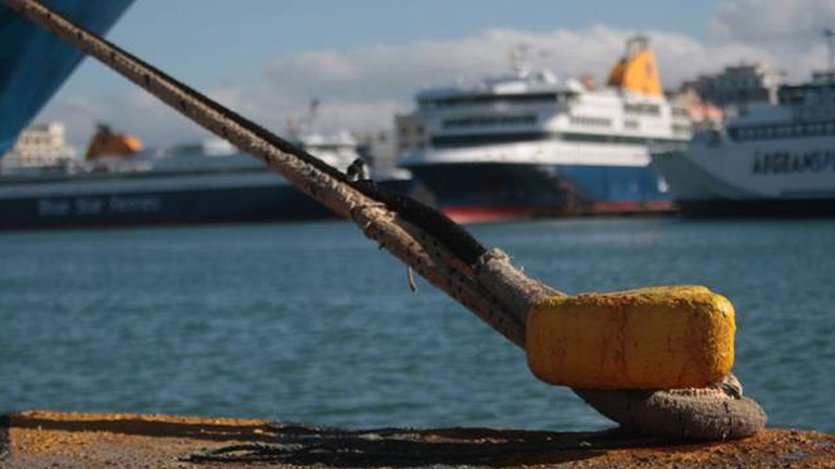 Συνεχίζουν την απεργιακή κινητοποίηση οι ναυτεργάτες