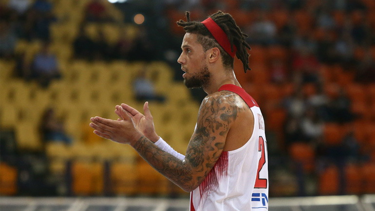 Γλίτωσε τα χειρότερα ο Χάκετ