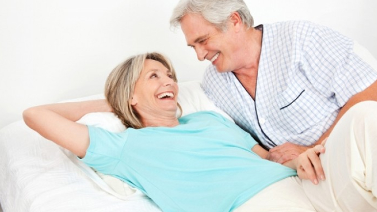 Ο οδηγός του άνδρα για τη γυναικεία εμμηνόπαυση