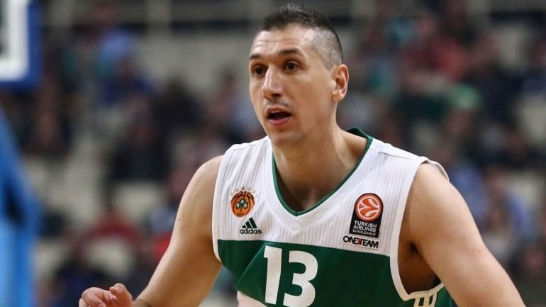 Παναθηναϊκός: Προπονήθηκε και παίζει με την Τσεντεβίτα ο Διαμαντίδης