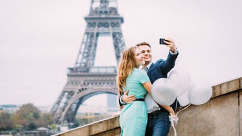 Oι selfies καταστρέφουν τη σχέση σας