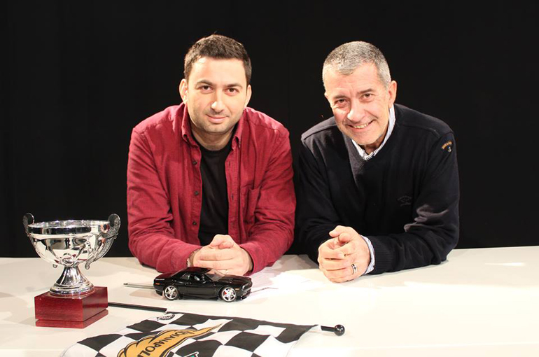 Βασίλης Σαρημπαλίδης και Στράτης (Στρατισίνο) Χατζηπαναγιώτου στα studio του zougla.gr