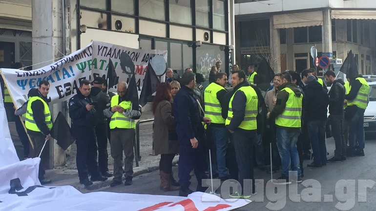 Στους δρόμους την Παρασκευή οι αστυνομικοί για το Ασφαλιστικό