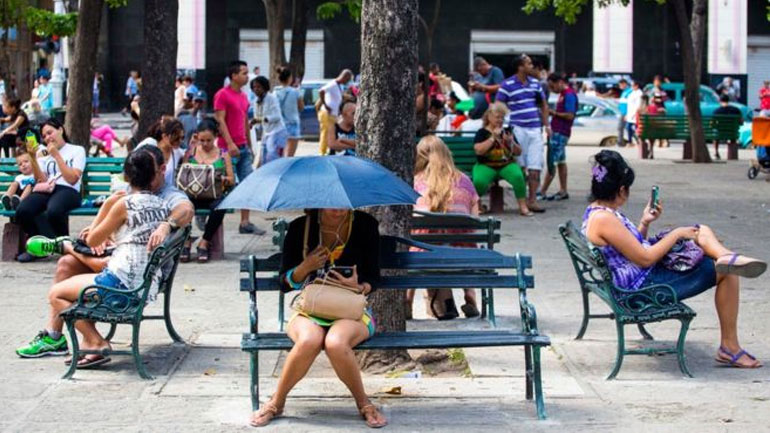 Επανάσταση… διαδικτύου στην Κούβα