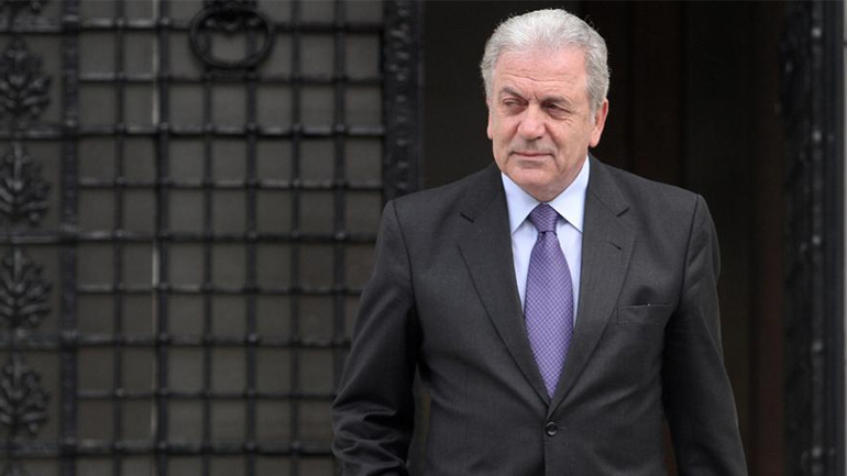 Δ. Aβραμόπουλος: «Η Ε.Ε. δεν απειλεί καμία χώρα με έξοδο από τη Σένγκεν»