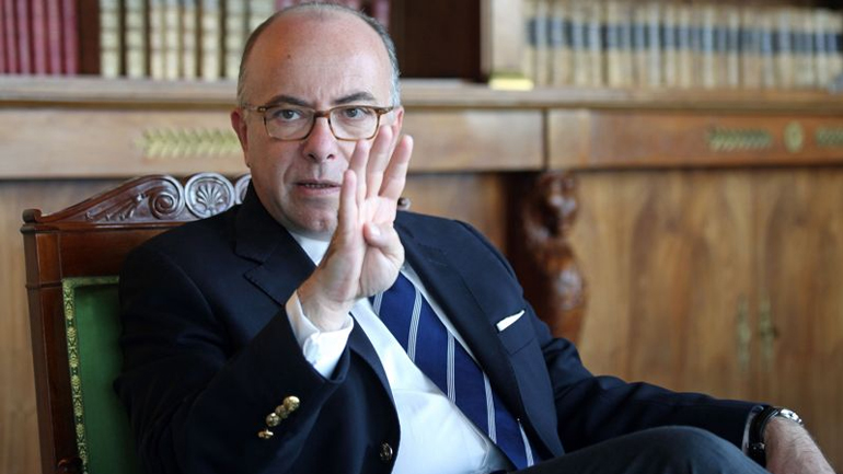 Καζνέβ: «Τα hot spots θα βοηθήσουν στην επίλυση του προσφυγικού»