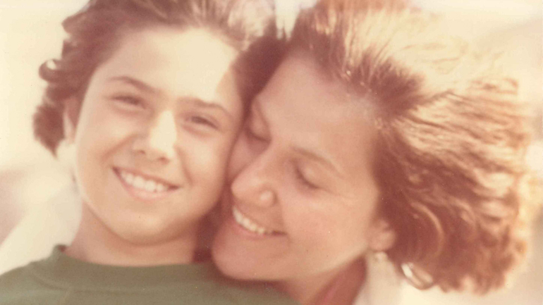 «Μητέρα και Κόρη: Mια Παράξενη; Υπέροχη; Σχέση;»