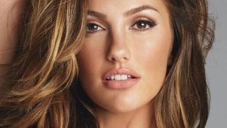 Τα λάθη που κάνετε με τα μαλλιά σας και σας δείχνουν μεγαλύτερη