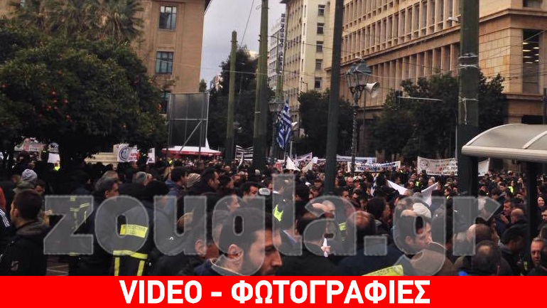 Στους δρόμους οι ένστολοι για το ασφαλιστικό