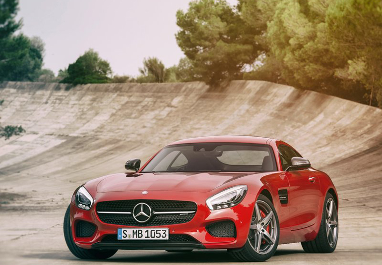 Το συγκεκριμένο super car θα έρθει σε λίγες εβδομάδες και στην Ελλάδα....