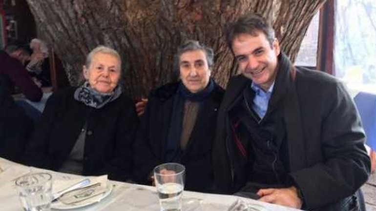 Μητσοτάκης από Λέσβο: Η χώρα αντιμετωπίζει ένα τεράστιο πρόβλημα