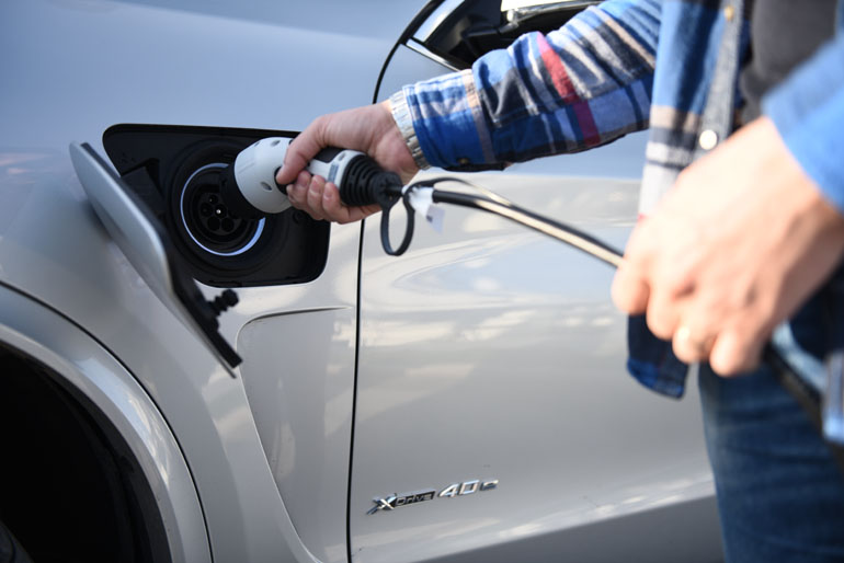 Με πλήρη φόρτιση μπορείς να καλύψεις 31 χιλιόμετρα...