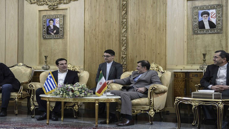 Euobserver: Η Ελλάδα ενδυναμώνει τις σχέσεις της με τον Ιράν