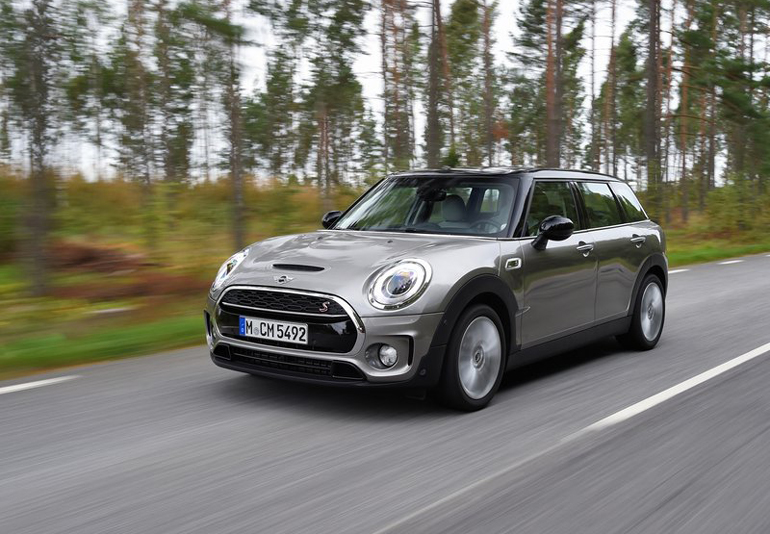 Στις ψηλές ταχύτητες κάνουν την εμφάνισή τους αεροδυναμικοί θόρυβοι... 