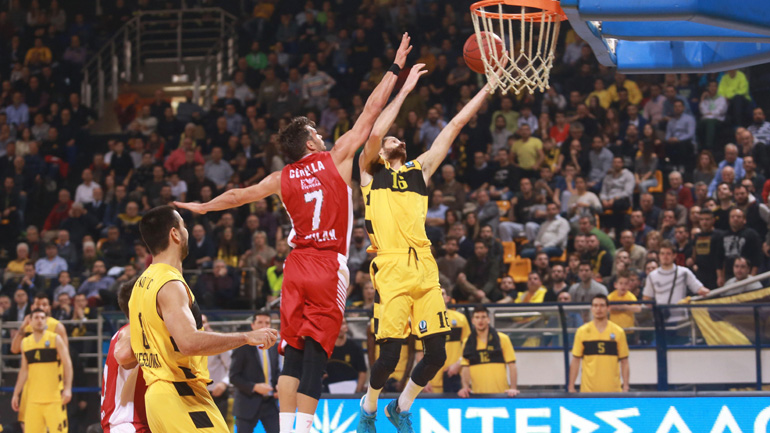 Φινάλε με επιβλητική νίκη για τον Άρη, 83-68 την Αρμάνι