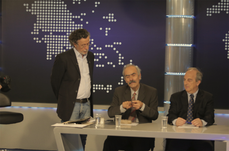 Ο Μάκης Τριανταφυλλόπουλος με τον εφευρέτη