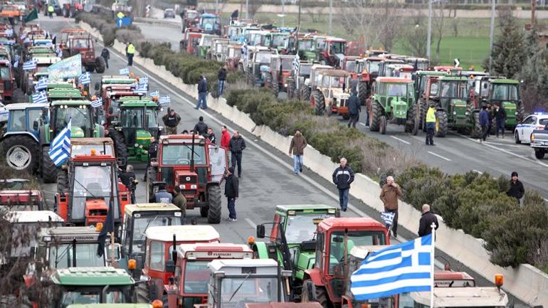 Ανοίγουν το βράδυ τα Τέμπη