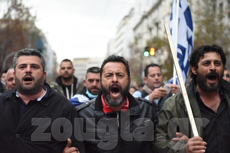 Mαζική συμμετοχή στο κέντρο της Αθήνας