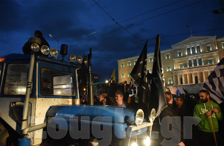 Aγωνιστικοί χαιρετισμοί...