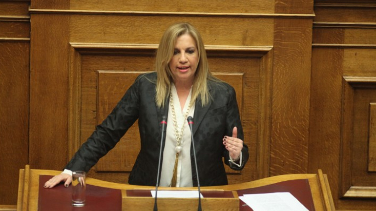 Φ. Γεννηματά προς αγρότες: Ανοίξτε τους δρόμους