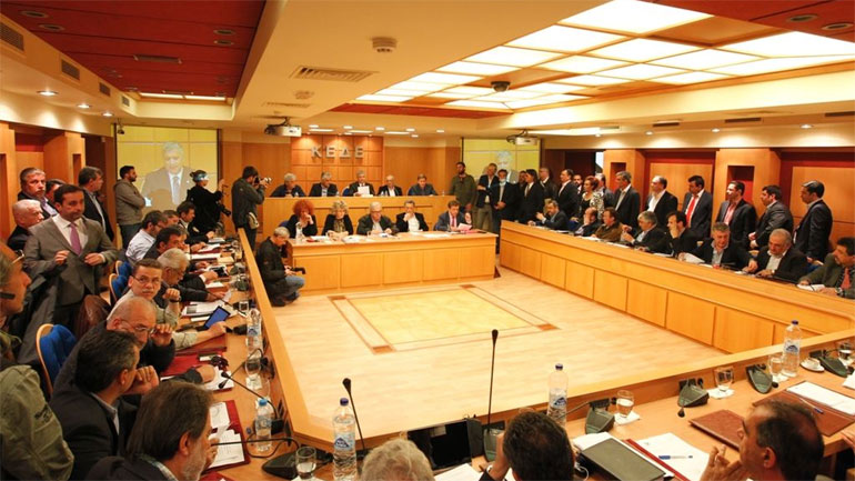 ΚΕΔΕ: Δεν θα φορτώσουν στην αυτοδιοίκηση τα αδιέξοδα που δημιούργησαν στην Υγεία