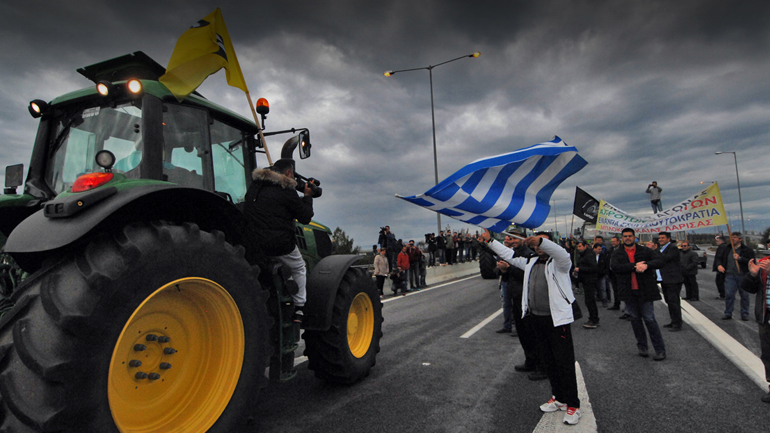 Ζεσταίνουν τα τρακτέρ για το «δεύτερο ημίχρονο»