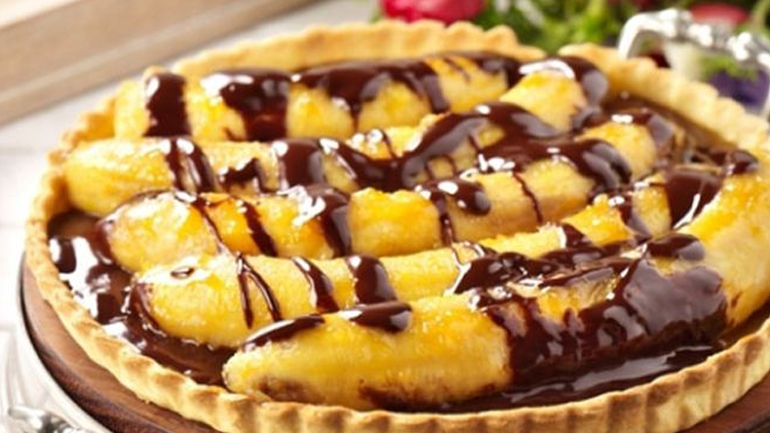 Τάρτα με καραμελωμένες μπανάνες και σοκολάτα