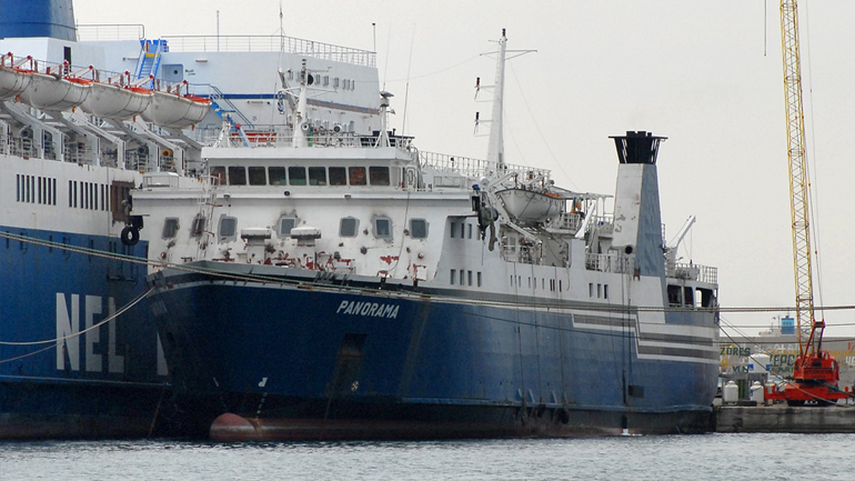 Όλα τα δρομολόγια των πλοίων από Πειραιά και Ραφήνα