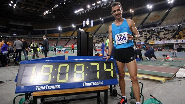 Στίβος: Πανελλήνιο ρεκόρ ο Παπαμιχαήλ, τραυματίστηκε ο Τσάτουμας