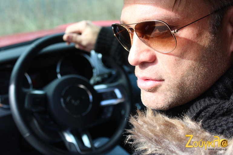 Η Ford Mustang στα χέρια του Κώστα Σόμμερ...