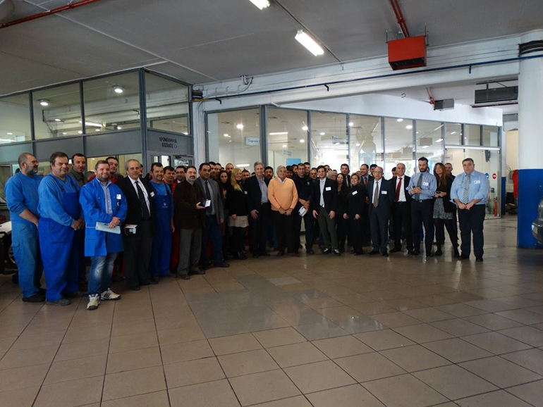 Η ομάδα της εταιρείας Gratsias...