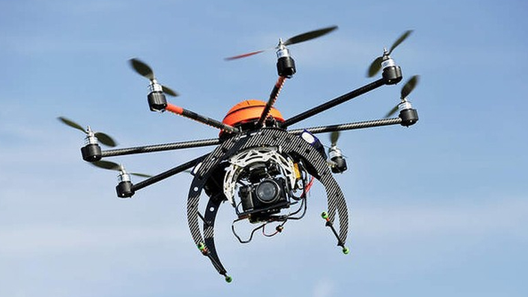 «Απειλή για την πολιτική αεροπορία τα ιδιωτικά drones»