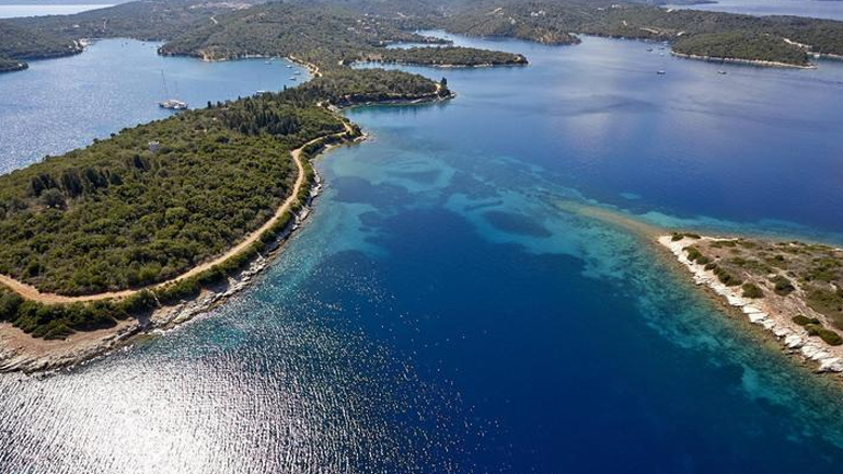 O Τelegraph «αποθεώνει» έξι ελληνικούς προορισμούς