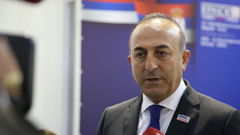 Η Τουρκία προσπαθεί να πείσει τους συμμάχους για χερσαίες επιχειρήσεις στη Συρία Η Τουρκία προσπαθεί να πείσει τους συμμάχους για χερσαίες επιχειρήσεις στη Συρία