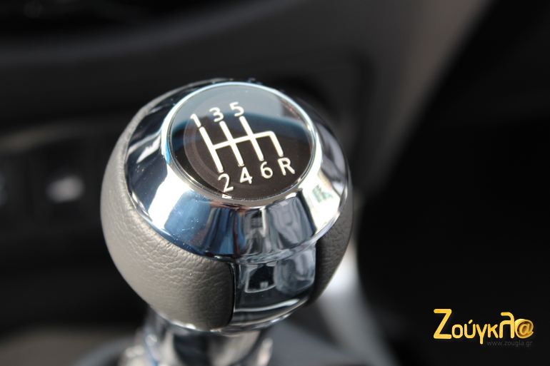 Μηχανικό κιβώτιο ταχυτήτων έξι σχέσεων...