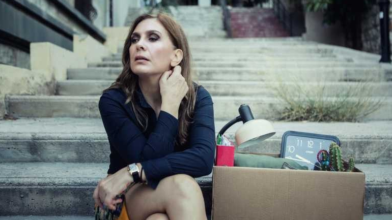 «Η Απολυμένη» του Αντώνη Τσιαπανίτη στο Δημοτικό Θέατρο Μυτιλήνης