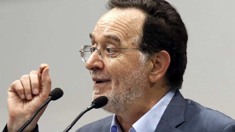 Λαφαζάνης: Μετέωρη η κυβέρνηση, ταλαιπωρεί τη χώρα