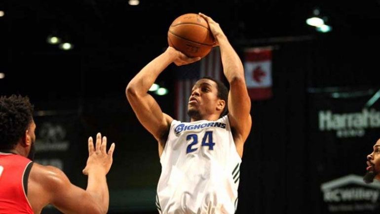 Ο Τζόρτζεβιτς «βλέπει» Βίνσεντ Χάντερ