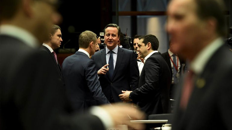 «Αξιόπιστη» συμφωνία ζητεί ο Κάμερον