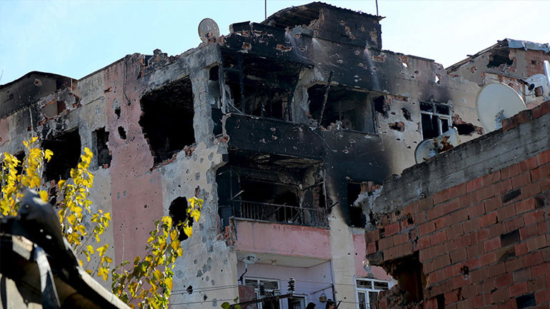 «Οι Τούρκοι έκαψαν ζωντανούς 150 ανθρώπους σε επιχείρηση κατά του ΡΚΚ»