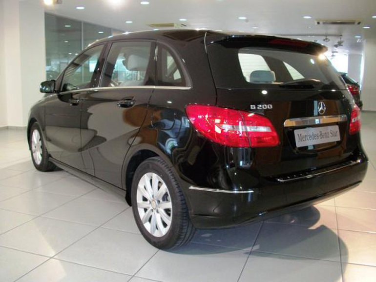 Mercdes B Class για όσους αναζητούν ένα οικογενειακό αυτοκίνητο...
