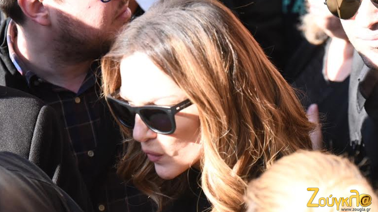 Η Δέσποινα Βανδή αποχαιρετά τον Παντελή 