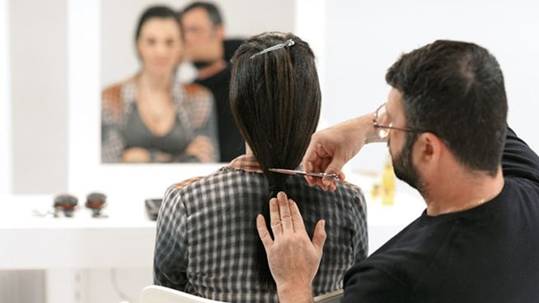 Μαρία Σολωμού: Έκοψε τα μαλλιά της για ιερό σκοπό!