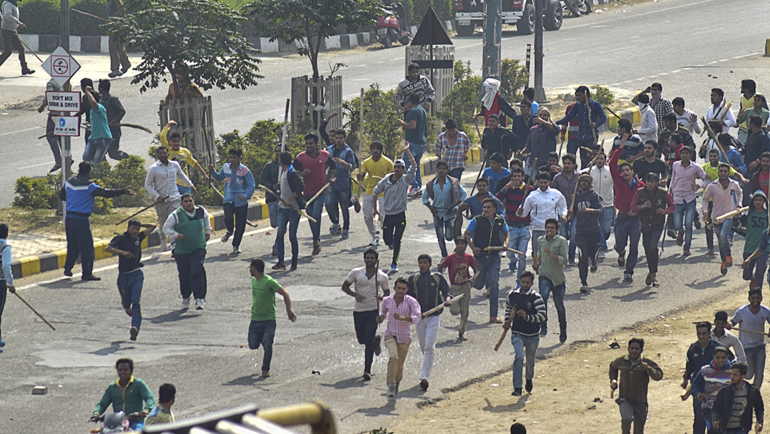 Οδομαχίες στο κρατίδιο Χαρυάνα