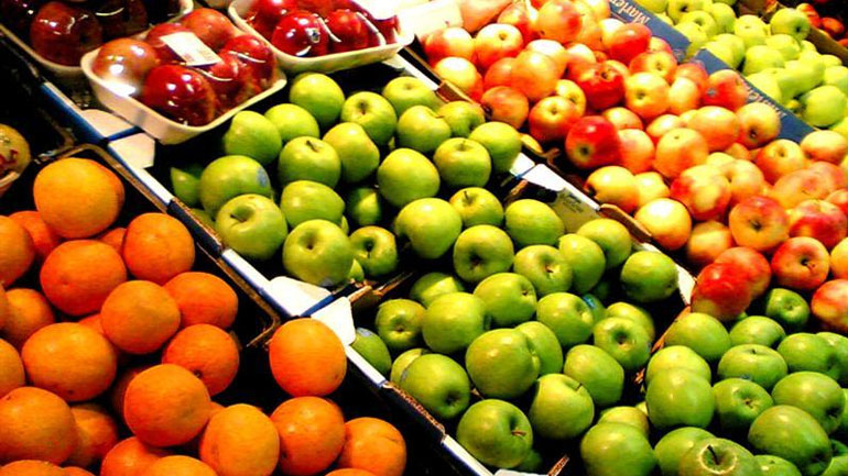 Δεσμεύτηκαν δύο τόνοι φρούτα χωρίς σήμανση