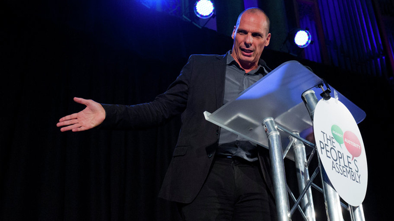 Ο «επαναστάτης» Βαρουφάκης καλεί τους Ισπανούς να «αψηφήσουν» τις Βρυξέλλες