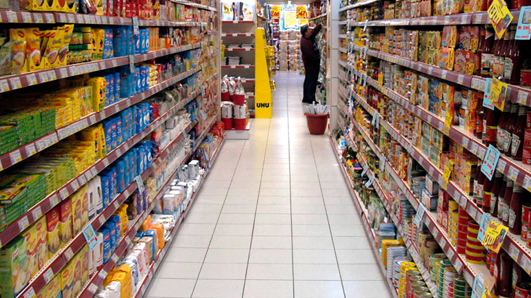 Από τους πιο «ισχυρούς» τομείς της ελληνικής οικονομίας τα σούπερ μάρκετ