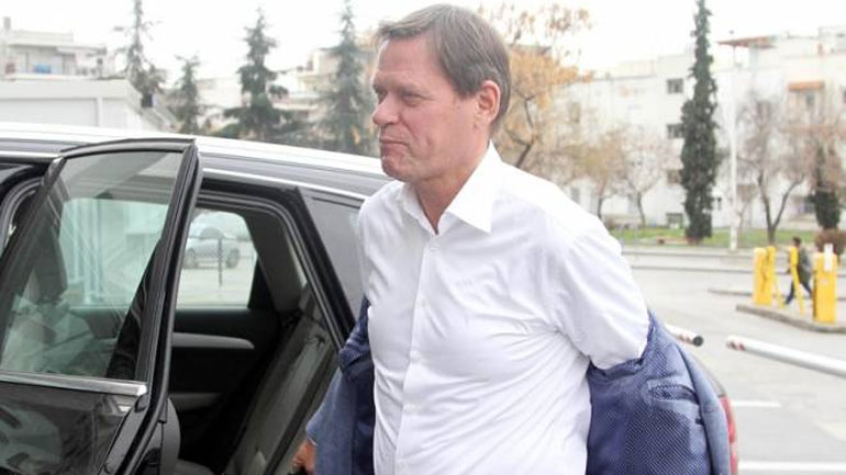 Άρνεσεν: «Έκανα λάθη, αλλά υπήρχε διαφορετική φιλοσοφία»