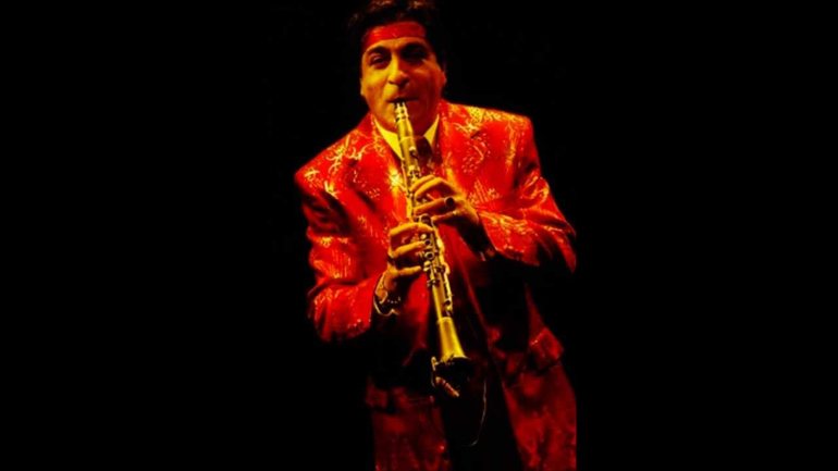 Ο Γιώργος Μάγγας ζωντανά στο Half Note