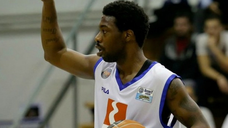 Στην Εφές ο Ελάιζα Τζόνσον